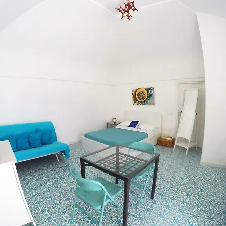 Sirene E Kallos Procida